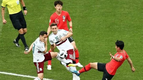 世界杯球员被犯规数据深度盘点：为什么超巨总是被“下黑脚”？